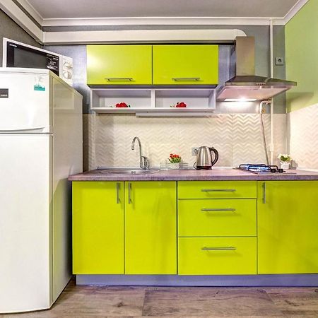 Apartments On Klovsky Descent 20 Киев Экстерьер фото